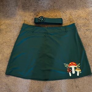Unique vintage/smak parlor green mushroom skirt- 4x